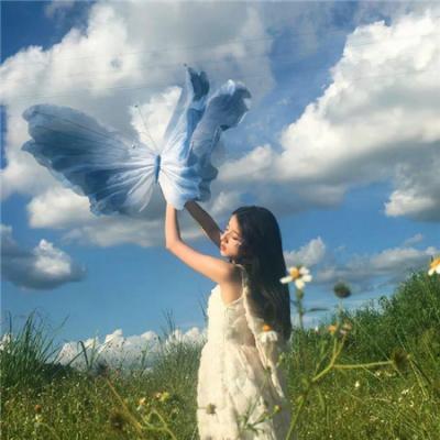 皇后失宠侍奉太监笑了